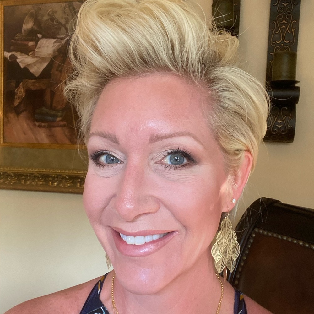 Meet your Posher, Vicki